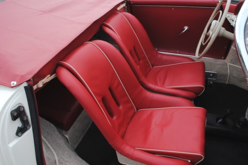 porsche-classic.lt - 1957 Porsche 356A Speedster